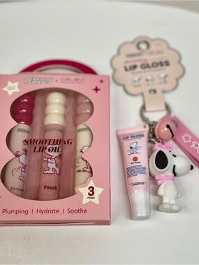 Peanuts Celavi  Pink Smoothing Lip Oil Trio with Snoopy Pink Gloss Charm